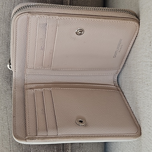 YSL Zippy Wallet - Picture 4 of 12